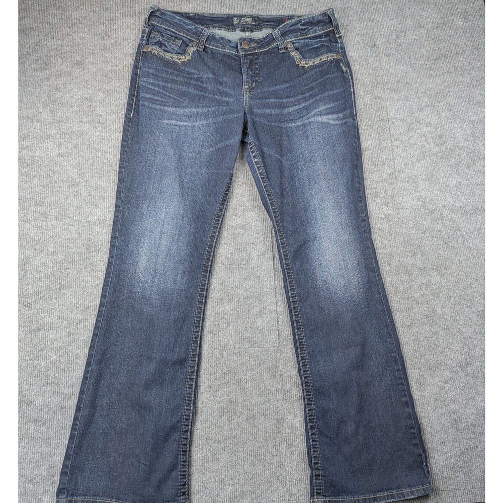 Silver Suki Mid Rise Boot Jeans Womens 16 Western 33" Length Embroidered Western